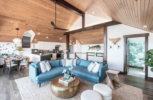 Private Island Oasis! Gulf Views + Pool & Carts