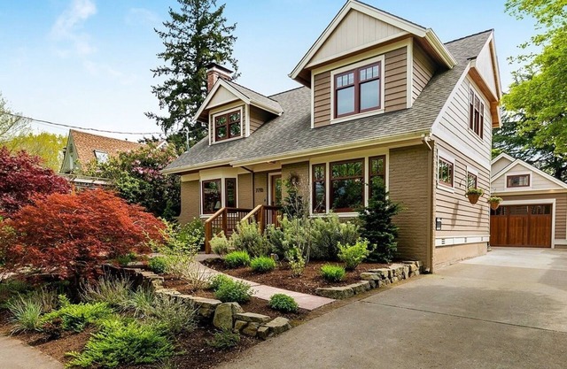Private, New, 15 min to downtown near Reed college