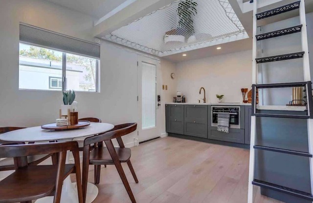 Private Not-So-Tiny Home: Yard+Dogs OK