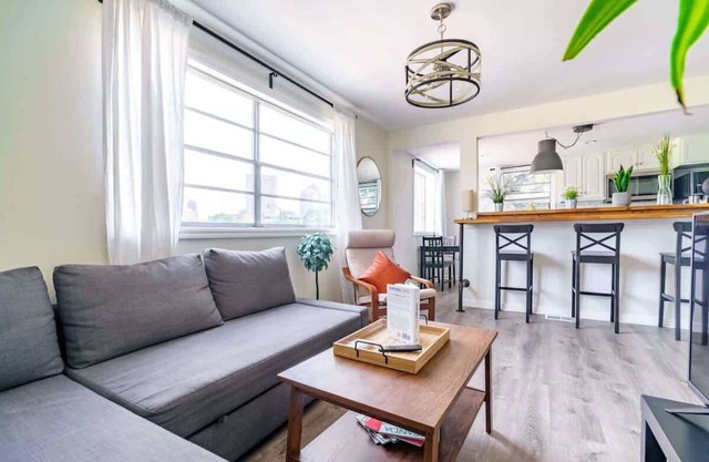 Private Parking - Short North - 2BR - Convention