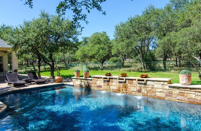 Private | Peaceful Retreat | Cozy Guesthouse with Pool