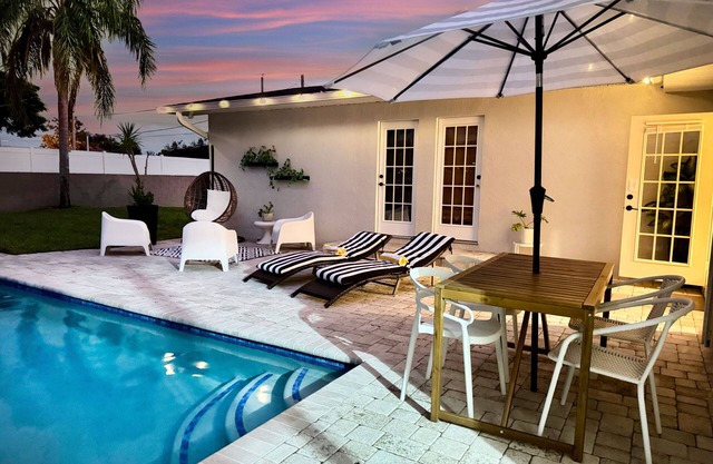 Private Pool + Game Room Near AMI Beach - NEW