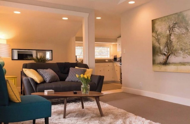 Private retreat on historic Queen Anne Hill