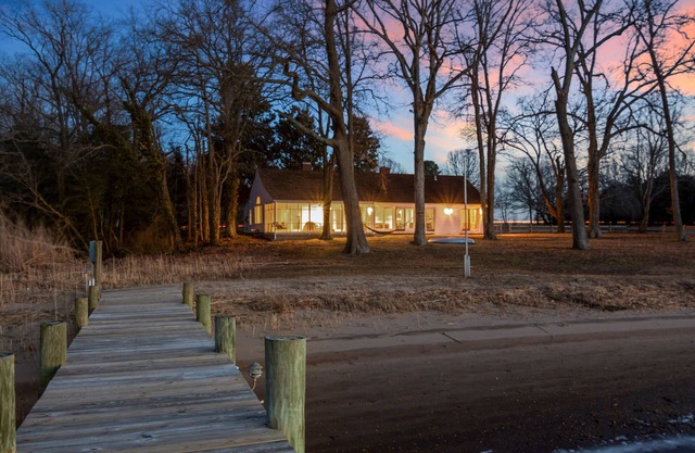 Private Waterfront Paradise w/Pier - Kayak to Historic Chestertown!