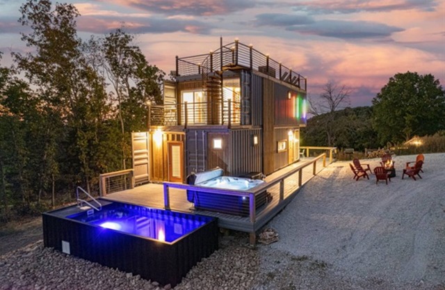 PrivatePOOL HotTub Modern Luxury TableRockLake VIEWS Rooftop Branson BigCedar