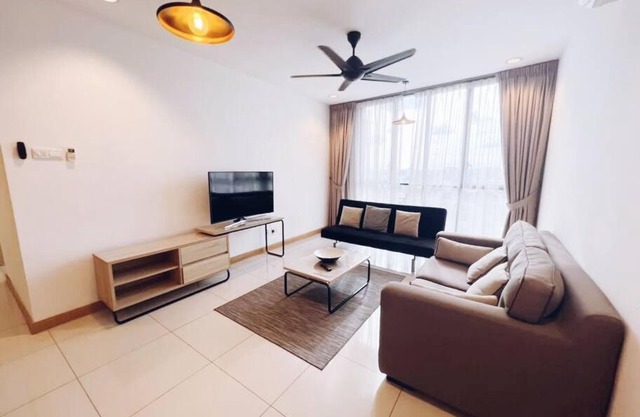 [PROMO]Connected train 2 Bedrooms - Above Mall(25)