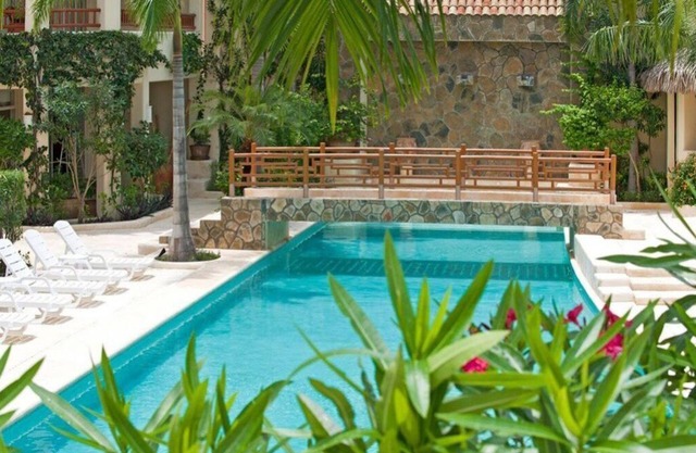 PROMO! |Ocean View Condo | Beach Access | Pickleball Court nearby Sueño del Mar