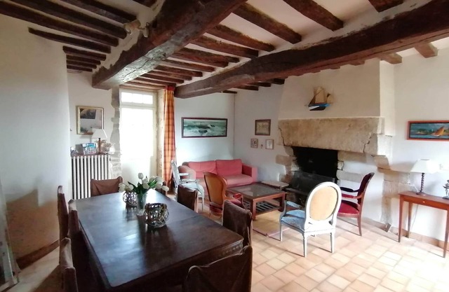 Propriété Familiale de Caractère, Dans un Manoir Breton