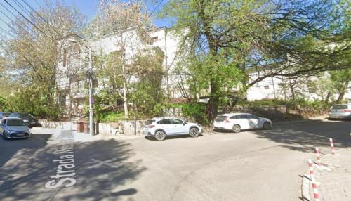Propriete 12 - Close to downtown, Spiridon Hospital, IRO Hospital