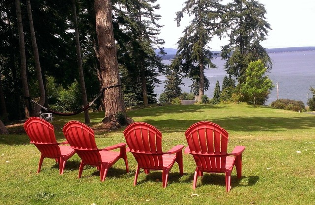 Puget Sound view - dogs welcome