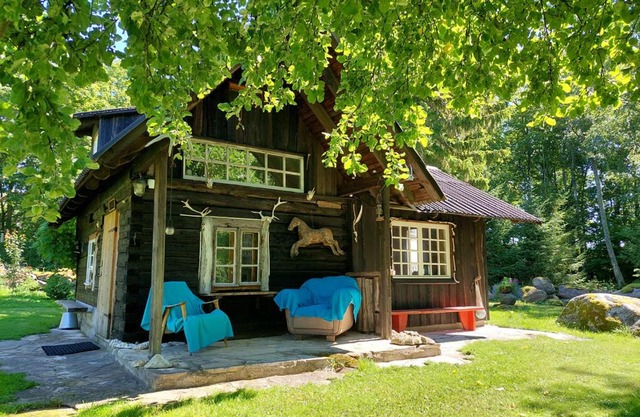 Puise saunahouse and outdoor kitchen at Matsalu Nature Park