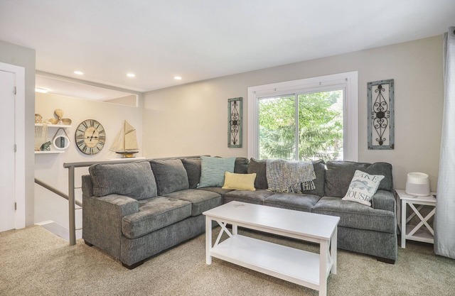 Pure Michigan! Close to beaches, marinas, and fishing!
