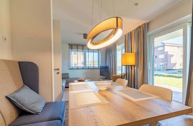 Pure relaxation in the exclusive 'Sun and Sea' vacation apartment right on the dyke