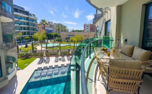 Qoople Legend A - Stylish accommodation by the sea