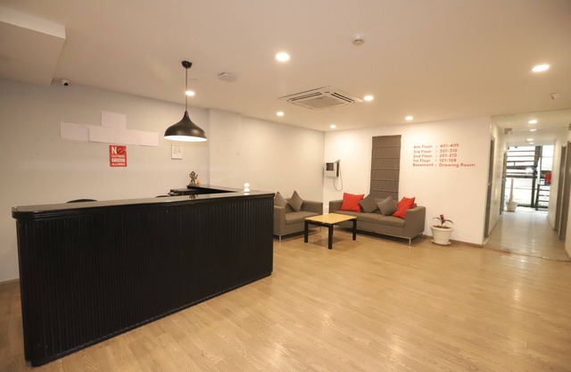 Qotel Hotel La Serene Gagan Vihar