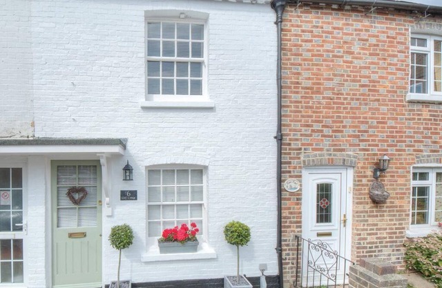 Quaint and charming cottage in Arundel