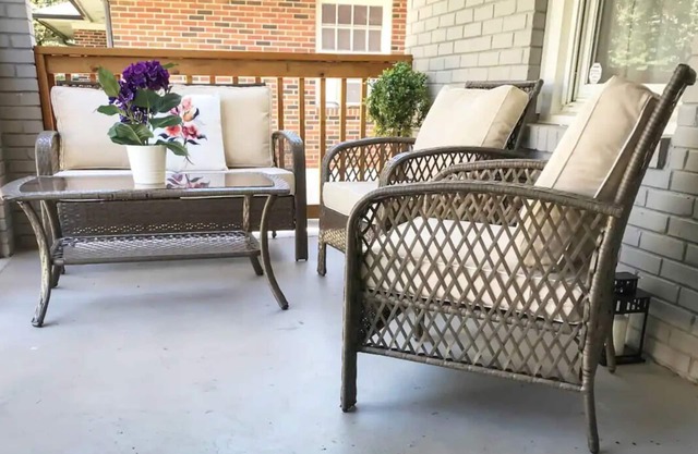 Quaint home with great private backyard only 2 min from the Beltline!