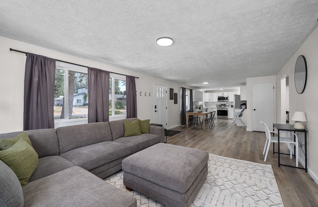 Quaint Spokane Valley Home