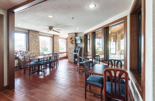 Quality Express Inn & Suites