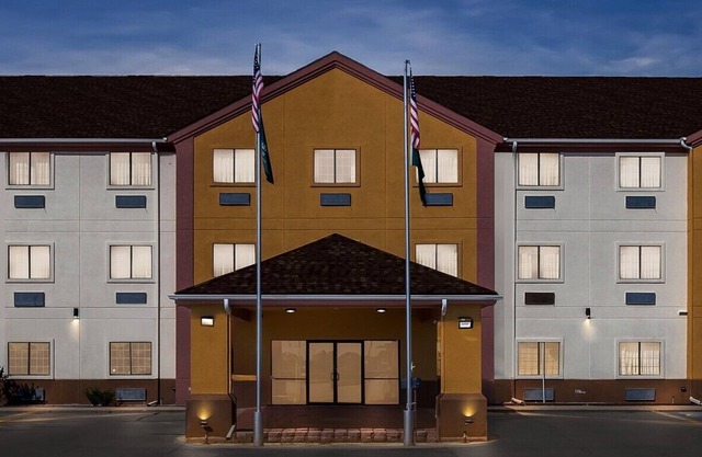 Quality Inn & Suites McAlester on Hwy 69