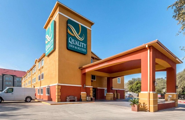 Quality Inn & Suites SeaWorld North