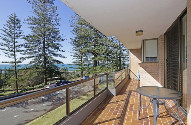 QUARTERDECK 9: 2 BR, 1 BA Apartment in Port Macquarie, Sleeps 4