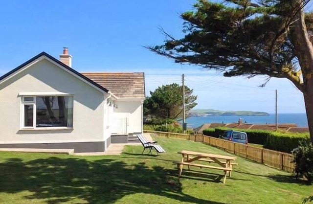QUARTERDECK, pet friendly, country holiday cottage in Modbury