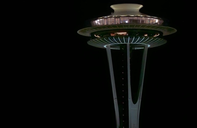 Queen Anne Design Loft with Space Needle View, 8days max.