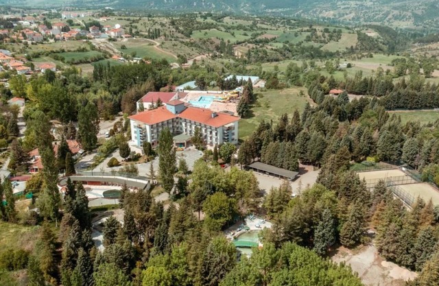Queen Thermal Resort Hotel & Spa