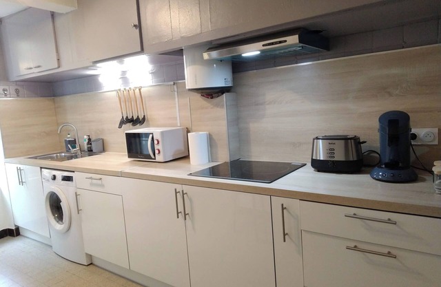 Quiet and central apartment in NARBONNE (Occitanie) Furnished accommodation Classified 2*.