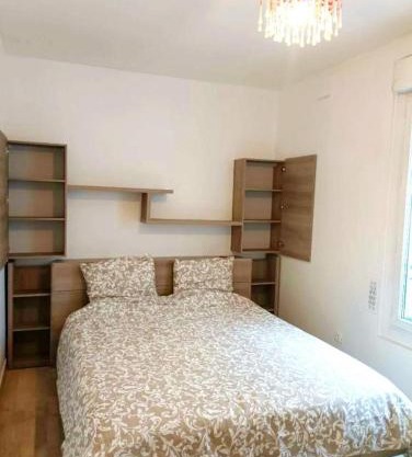 Quiet and comfortable apartment in Paris