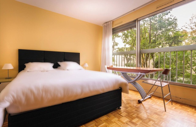 quiet and comfortable studio steps away from le marais