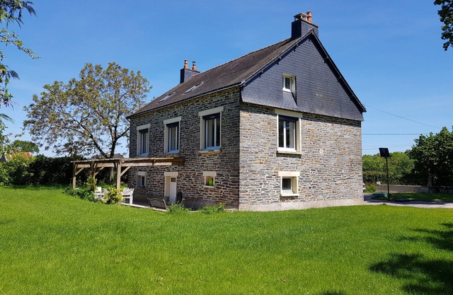 Quiet, bright house (5km from La Gacilly)