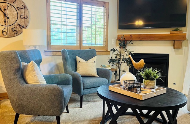 Quiet Condo 3 bd unit, near Utah Olympic Park, at the Lodges at Bear Hollow