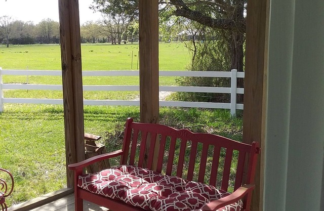 Quiet Country Cottage