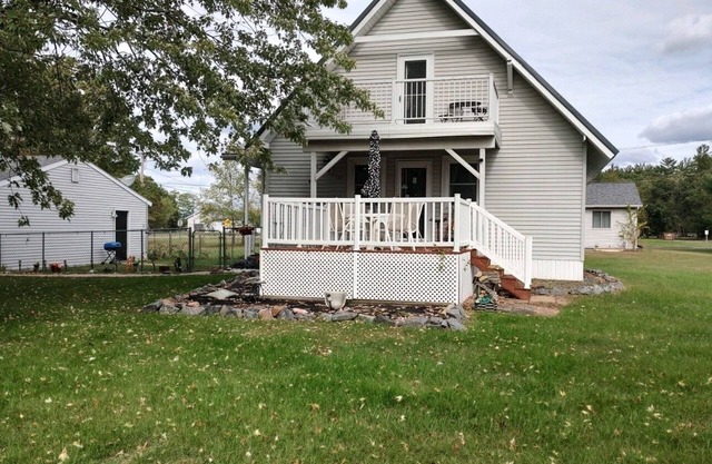 Quiet & Cozy Home Away From Home in Black River Falls