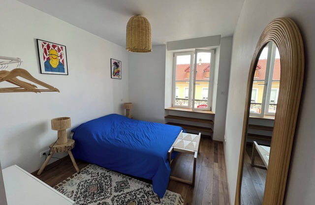 Quiet design cocoon a stone's throw from the heart of the city