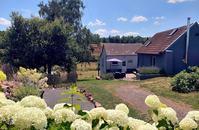 Quiet house with sauna in the garden. Pets allowed