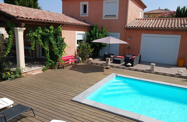 quiet villa full sun with private pool