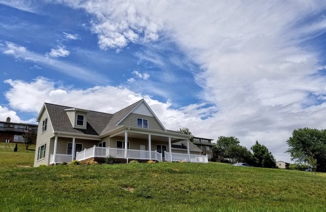 Quiet Home in Harrisonburg with Spectacular Shenandoah Valley Views.