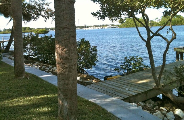 Quiet River Edge, Gulf-Access Home