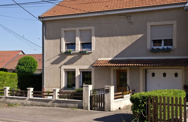 QUIET STUDIO IN THE COUNTRYSIDE, Pets welcome! Playroom,