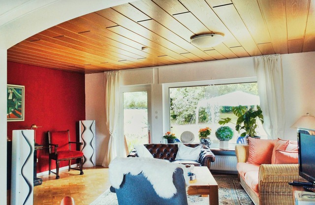 Quiet vacation apartment with large garden (125 sqm)