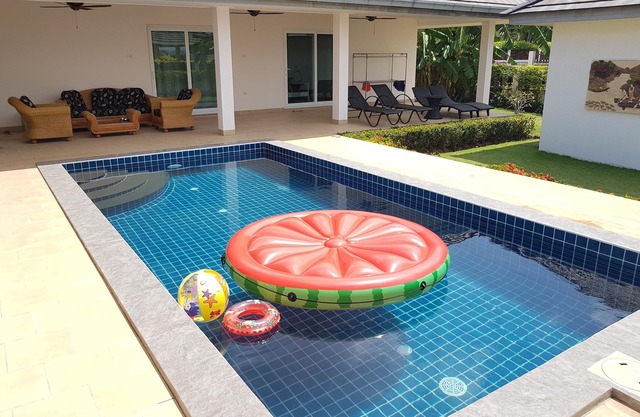 Quietly located pool villa in Hua Hin/Pranburi