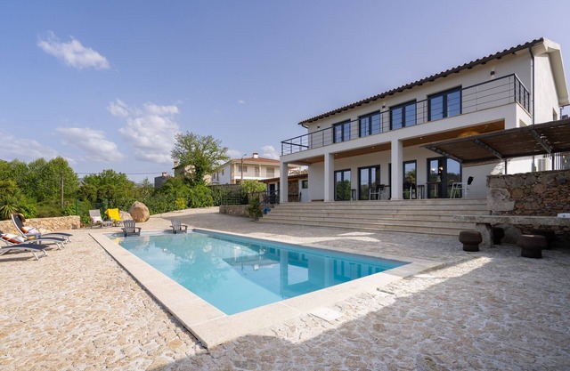 Quinta De Fundevila - Private farm with 3 suites