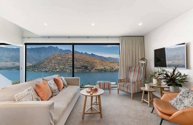 Quintessential Queenstown