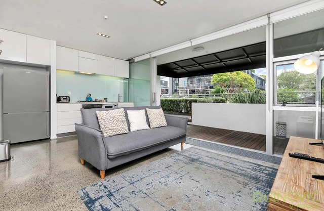 QV City Fringe with Carpark (890)