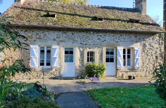 "Rêves de Gamins", Country cottage "La Camusière" near the European pole and 24h