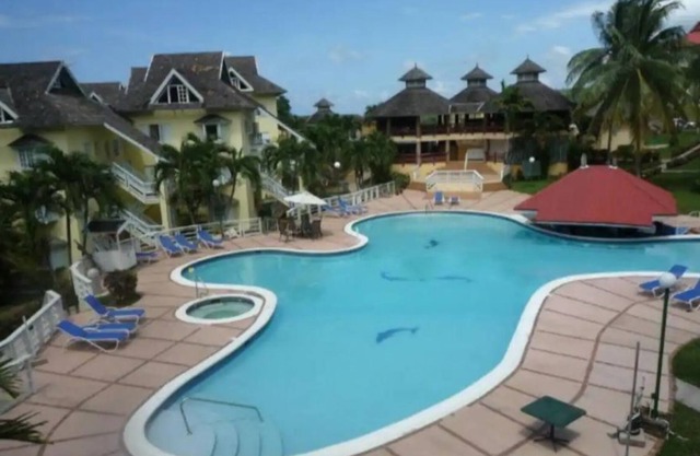 R.Y.C Bed&Breakfast Mystic Ridge Resort Ocho Rios