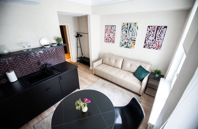 Ralf Sannikov Apartment (3A)